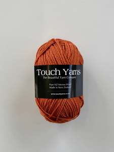 pure merino 8ply - carrot 846