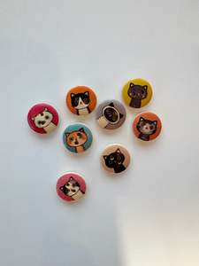 Your Home: buttons - wooden colourful cats