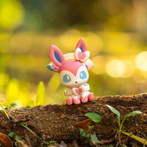 Pokemon Eevee blind pokeball