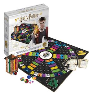 Party & Trivia Games: Harry Potter: Trivial Pursuit - Ultimate Edition