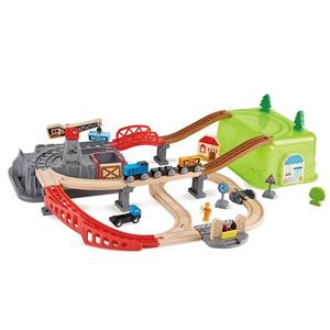 Wooden Toys: Hape: Railway Bucket - Builder-Set