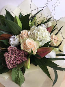 Arrangements: Round Box Arrangement