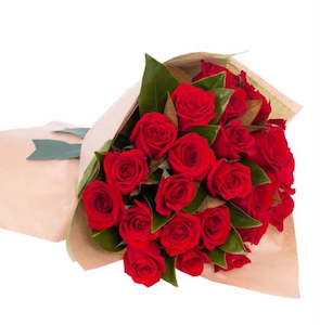 Valentines Day: Valentines Day 24 Red Roses