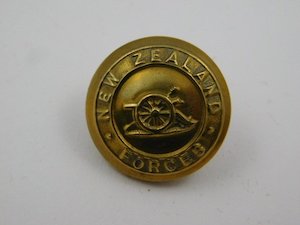 Products: New Zealand Artillery Brass Button 1911