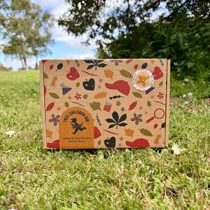 Tree Children Box: Rātā Box