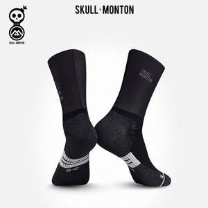 Cycling Socks: Monton Aero Skull Cycling Socks — Weekend Black