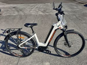 Products: Pre-loved Avanti Metro-E City e-Bike