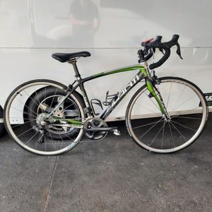 Products: Hardly-used Avanti Questa Di2 Road/Race bike – Small 52cm