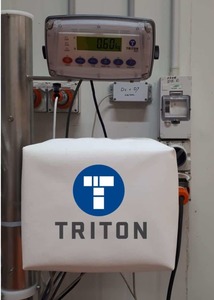 Products: Protective Cover – TSi 21.5″ Industrial Touchscreen