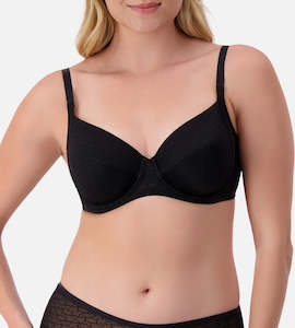 Signature Sheer: TRIUMPH SIGNATURE EVERYDAY WIRED BRA
