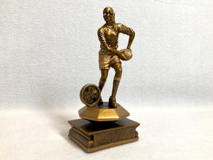 Rugby – Trophy Specialists & Engraving: Female Rugby Player with Ball Trophy