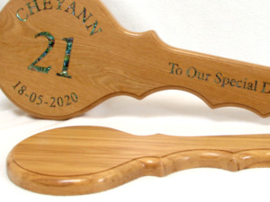 21st Keys – Trophy Specialists & Engraving: NZ Rimu 21st Key with full Pāua inlay