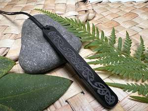 Kowhaiwhai Straight Pendant