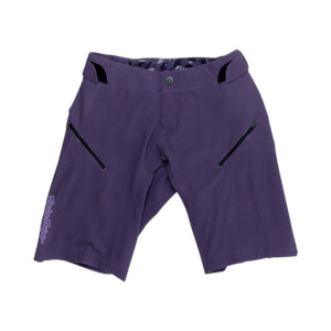 Bike Women: WOMENS LILIUM SHORT SHELL DEEP PURPLE