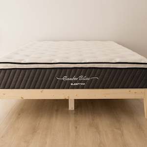 Queen Bed Pillow Top