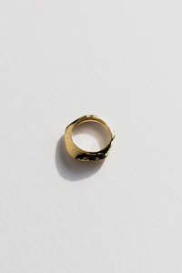 Gift Edit: Jasmin Sparrow Gold Swing Ring