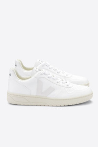 VEJA Full White V-10 CWL Sneaker