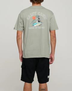 Salty Crew Catch Premium Tee