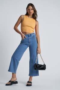 A Street Aline Crop-Georgia