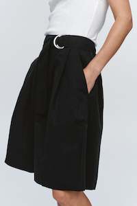 Marle: Julian Short-Black