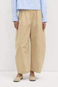 Lola Barrel Pant-Tan