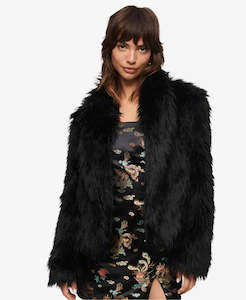 Superdry: SUPERDRY SHORT FAUX FUR COAT