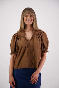 BRIARWOOD SELMA TOP-TAN