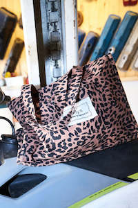 LOLLYS LAUNDRY HYDRA SHOPPER BAG