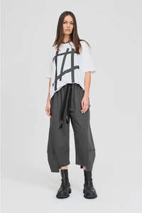New Arrivals: TAYLOR BETWEEN MODULE TEE-IVORY/PEWTER
