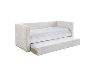 Day Bed: Nevada Pull Out Day Bed - White
