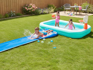 Toys: Bestway Dunk n'Splash Family Pool + ZURU Shark Slide with 3-Pack Bunch Balloons