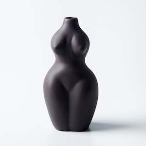 Jones Co: Posture Vase - Black
