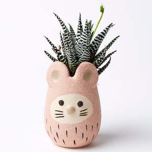 Stewart Mouse Planter