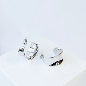 Tuesday Accessories: Textured Hoop Earrings | Silver