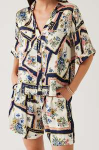 Bottoms 1: Umpire Shorts | Scarf Print