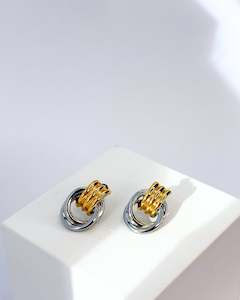 Tuesday Accessories: Knot Earings | Mixed