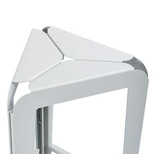 Bended Stool High