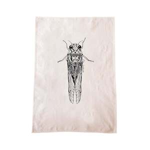 Cicada Collection: Cicada/kihikihi-wawā Tea Towel