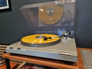 Products: Technics SL-D2 Direct Drive Turntable Turntable Guy