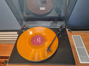Products: ProJect Primary E Belt Drive Turntable Turntable Guy