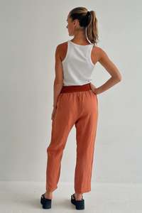 Worthier The Label: Worthier - Sybil Linen Pant - Rust