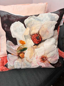 Cushions: Magnolia Feather Cushion