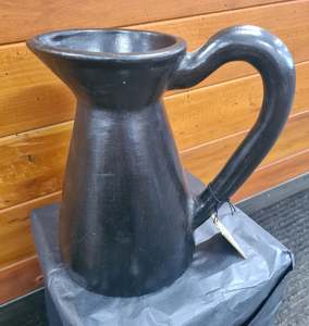 Homewares: Lombok Vase Small Black