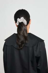 Mini scrunchie - Pale pink check