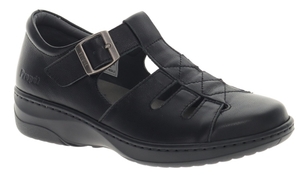Propet Gwyneth WSO073L Black Closed Toe Sandal in 2E and 4E width