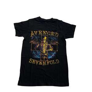 Metal T Shirts: Avenged Sevenfold - Stellar - Black T-Shirt