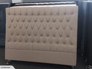 Dahlia Buttoned Queen Headboard - Oat Meal Fabric