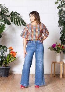 Tops: Lisso Boxy Top - Long Lines Retro
