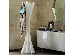 Coat Hangers: SIPARIO