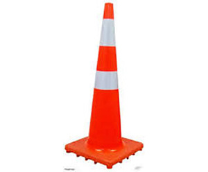 Civil Equipment: Road Cones - Ultraquip Hire